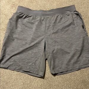 Mens heathered gray xxl lululemon linerless shorts
